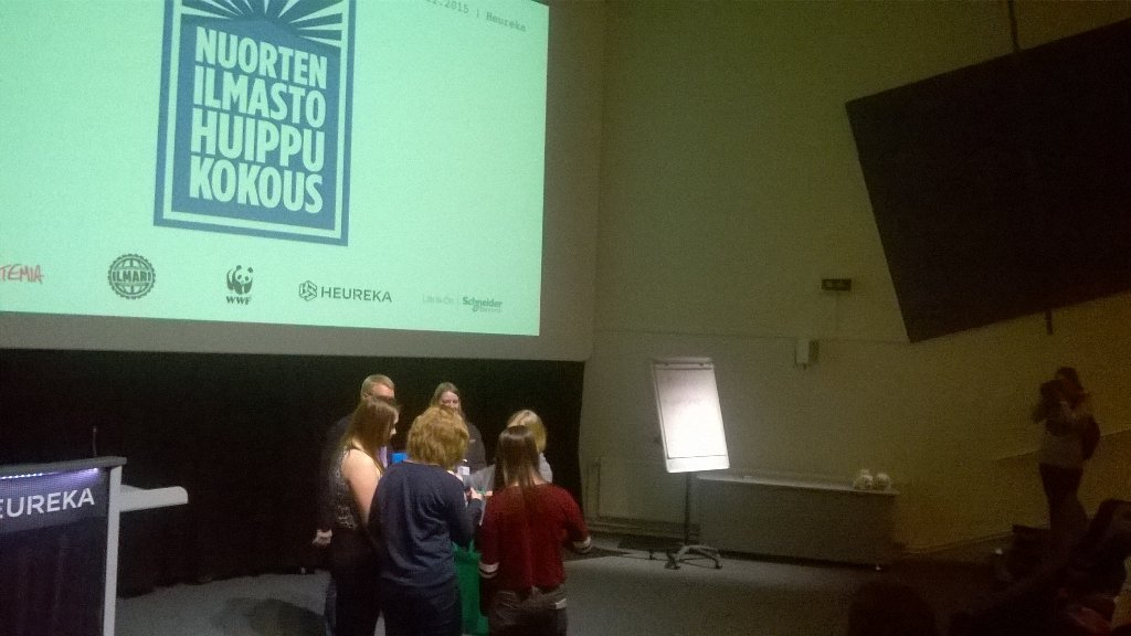 Sammonlahden tytöt palkittiin kunnianhimoisimmasta projektisuunnitelmasta. Upeaa, Anni, Saima ja Sonja.