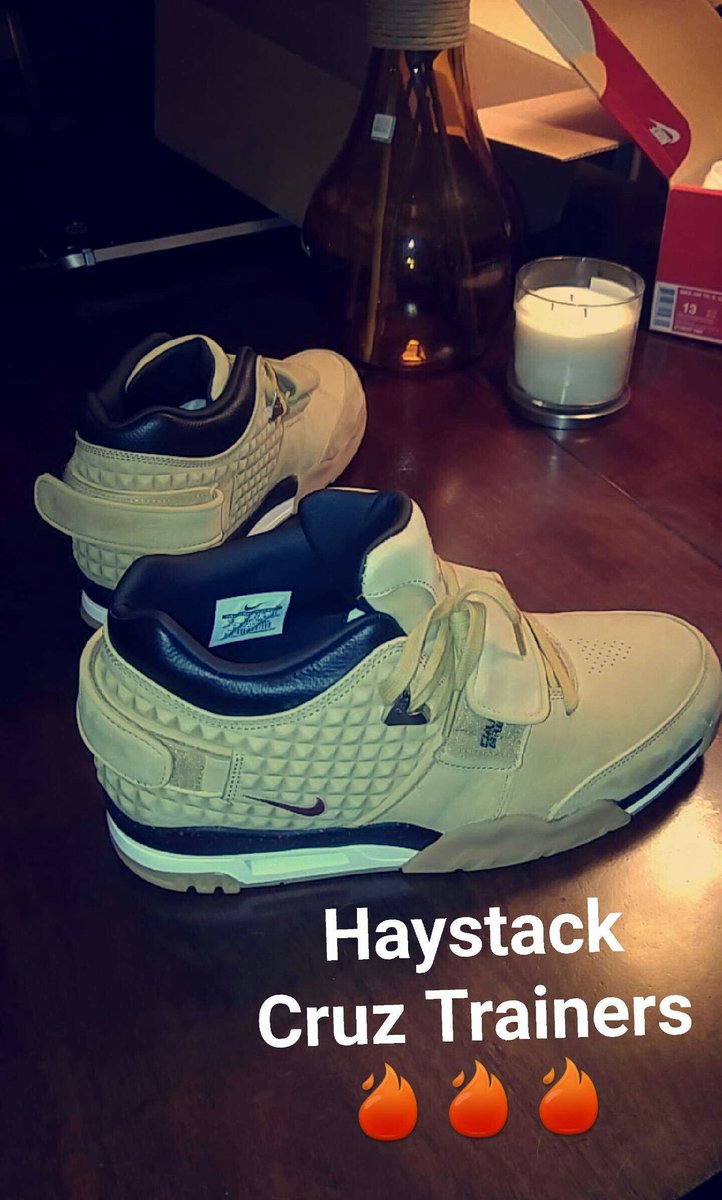 chrisscottsharp's tweet photo. @J23app giving these Cruz's a whirl #CruzTrainer https://t.co/6rwpAPAdes