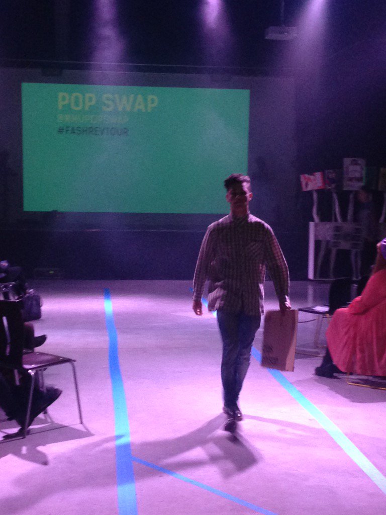 MMUPOPSWAP's tweet photo. At #FashRevTour outfits made from swap leftovers #thinkbeforeyoubuy #secondhandfirst https://t.co/HXJzfEnwMC