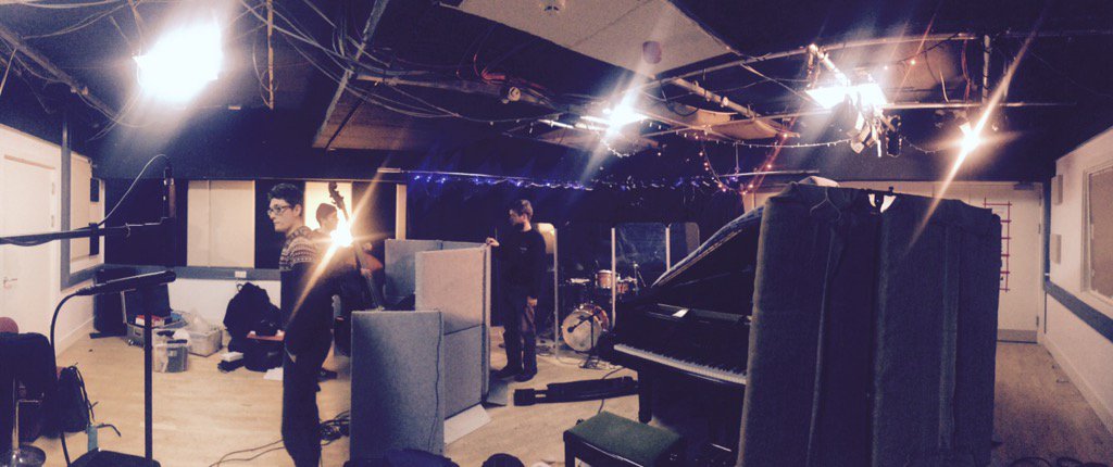 Recording @MattAplinMusic in <a href="/LeedsFold/">Leeds Fold</a> catch them in @sevenjazzleeds in about 20mins supporting <a href="/AndySheppardSax/">Andy Sheppard</a>