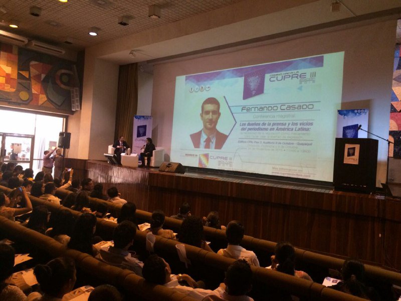 CUPRECUADOR's tweet photo. No se considera el derecho a la comunicación como una libertad negativa absoluta,@FernandoCasad14 #ConferenciasCUPRE https://t.co/SEJdR4Vfg3