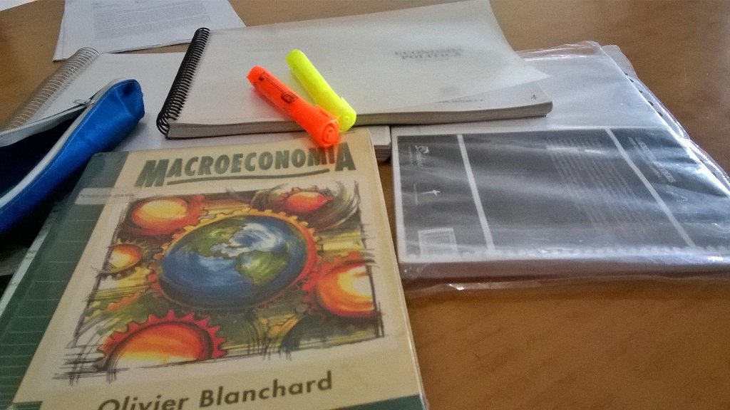 enzo_peralta's tweet image. Empezamos con economia!!#PreFinal