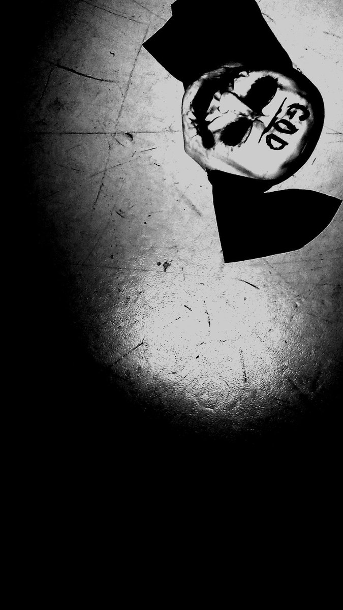 ATaylorFilms's tweet image. Set and apparantly murder?....