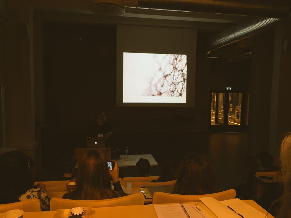 elvinkarana's tweet photo. "Nature as a co-worker" a very inspiring keynote from @ThisIsAlive #eksig2015 #tangiblemeans https://t.co/gRK92mytM7