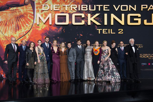 ModoGeeks's tweet photo. Lee la carta de despedida de Suzanne Collins, autora de @TheHungerGames https://t.co/N6kYlT2MnK https://t.co/emiIKXEu2w