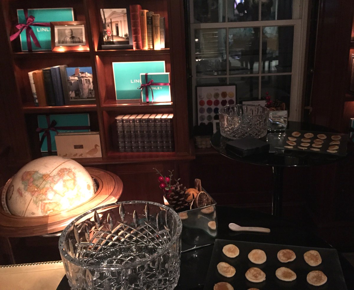 volzhenka's tweet photo. A snippet into our caviar tasting master-class at @LINLEYLondon last night. Thank you! #Volzhenka #caviar https://t.co/WRA9pvsrzu