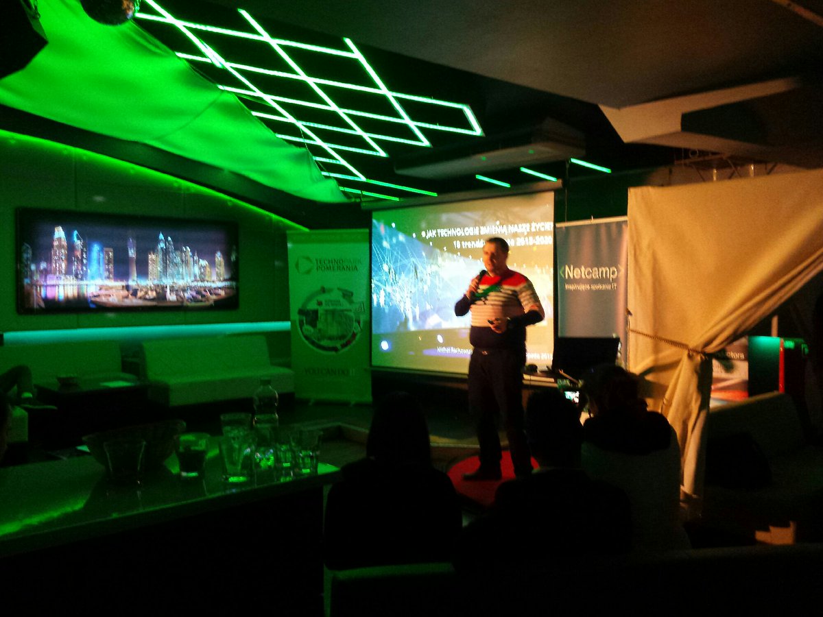 KlasterIT's tweet photo. @SquizPL rozpoczyna dzisiejszego #Netcamp.a https://t.co/sR2IqctOPG