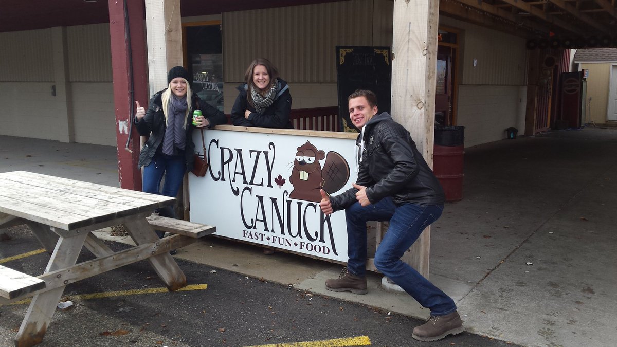 Courtney S tweet media