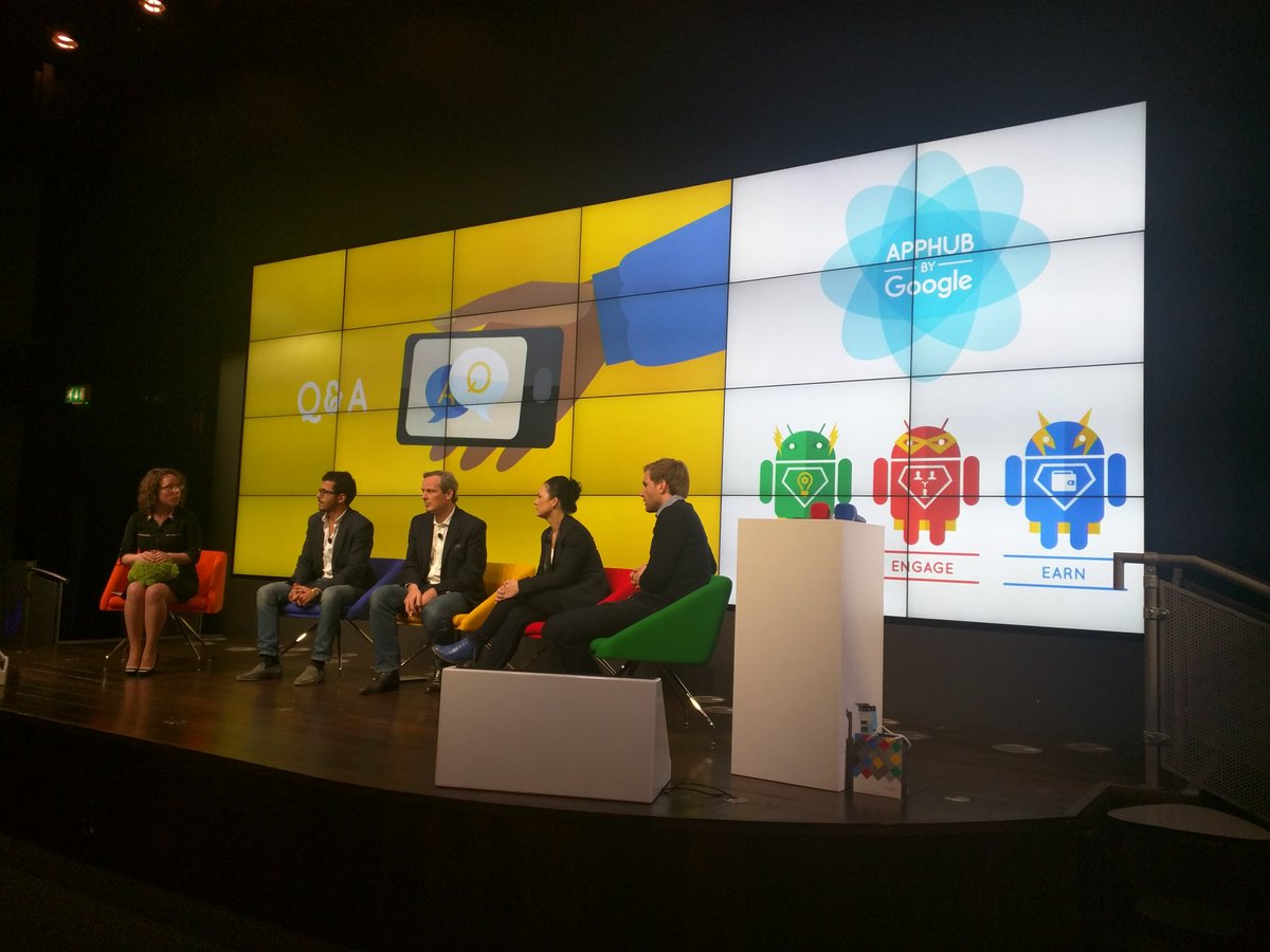 Adecharentenay's tweet photo. #googleapphub ends soooooon. Amazing day with la creme de la creme of apps developers across EMEA https://t.co/vNqcxGBiYk