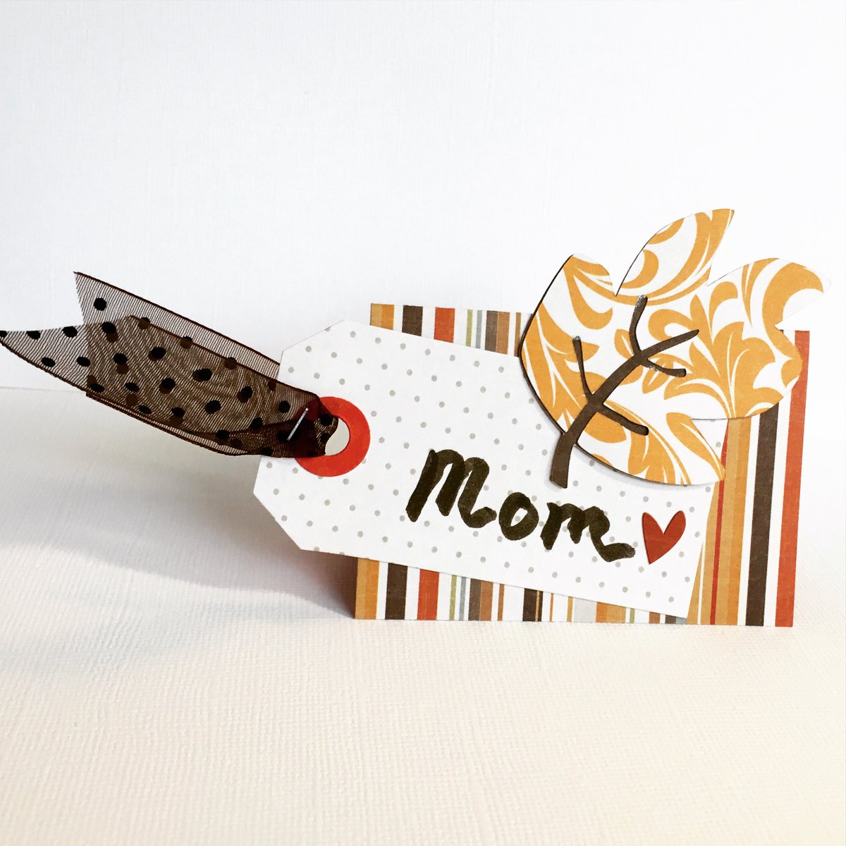 PhotoPlayPaper's tweet image. Kid project: A last minute place card with our Autumn Day &amp;amp; die cuts!