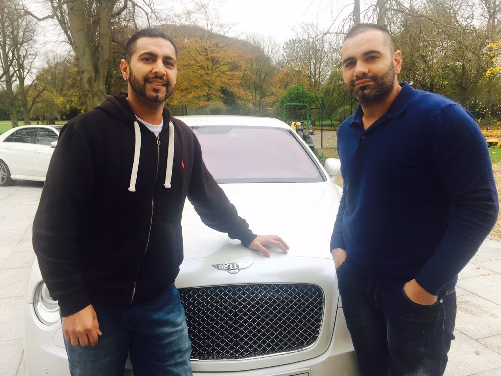 SmsCars's tweet image. Happy birthday Benny D from Bas and the team at @SmsCars @DhaliwalBenny be lucky