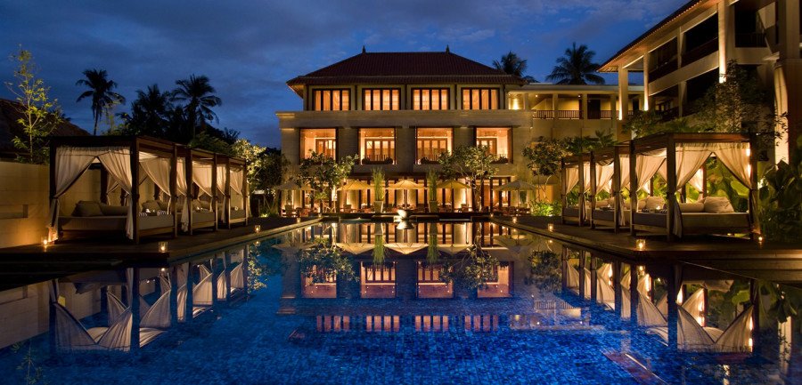 Now <a href="/HiltonHHonors/">Hilton HHonors</a> is doing status matches, too: bit.ly/1SmGB66