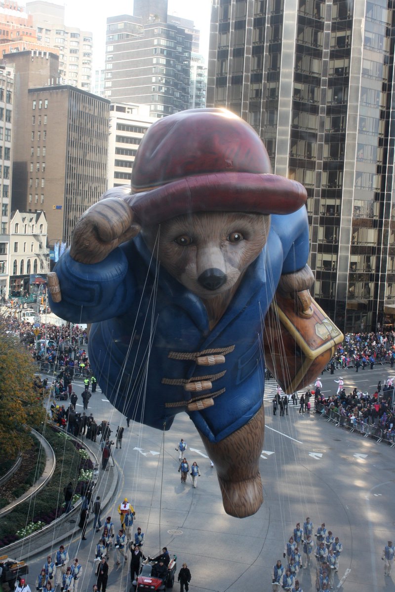 DustinVye's tweet image. #HappyThanksgiving! We enjoyed the Macy's Thanksgiving Day Parade...up close and personal.
