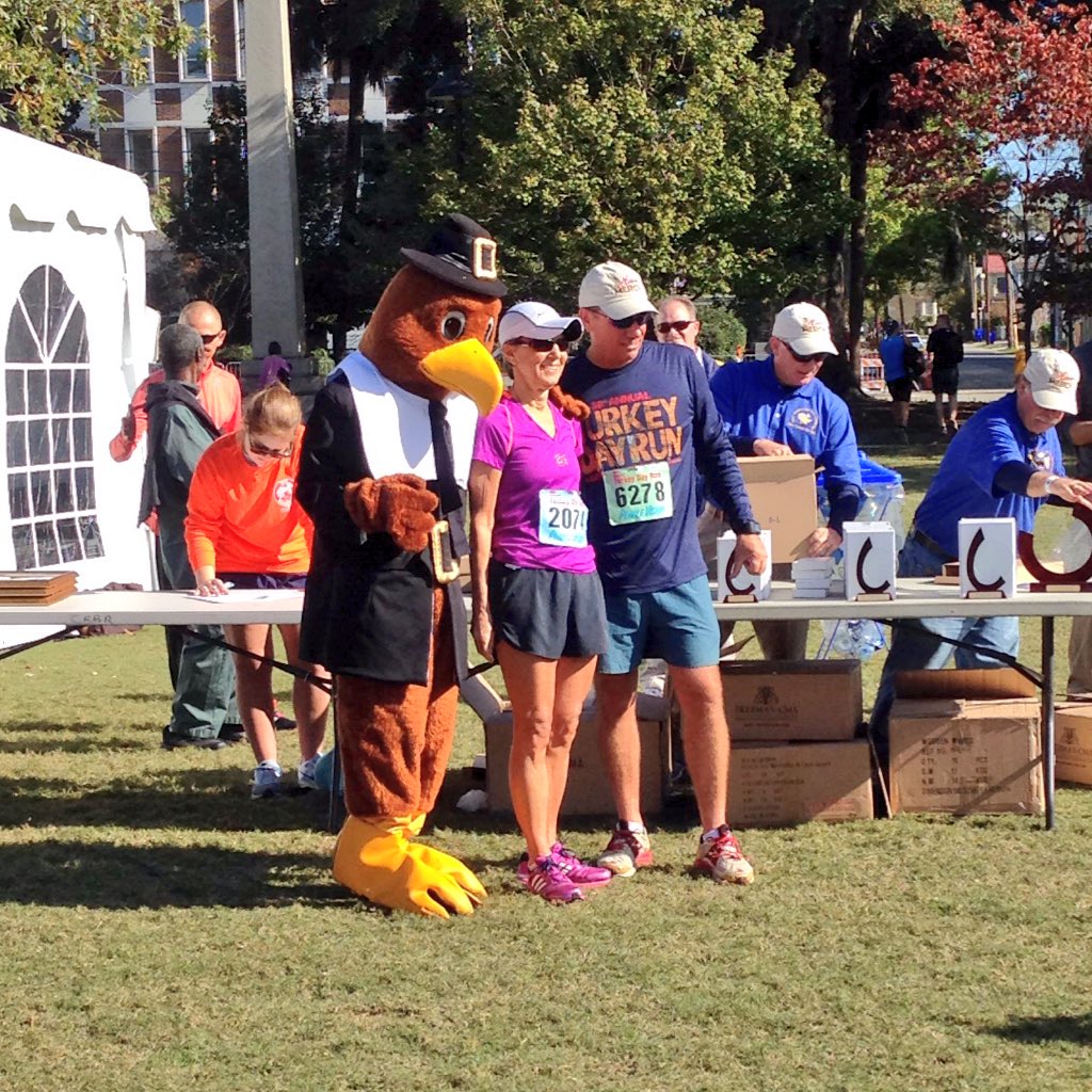 ErbyAtkins's tweet image. 4th place in her age group this morning! @cole_atkins must have gotten his athleticism from this #fastmom !