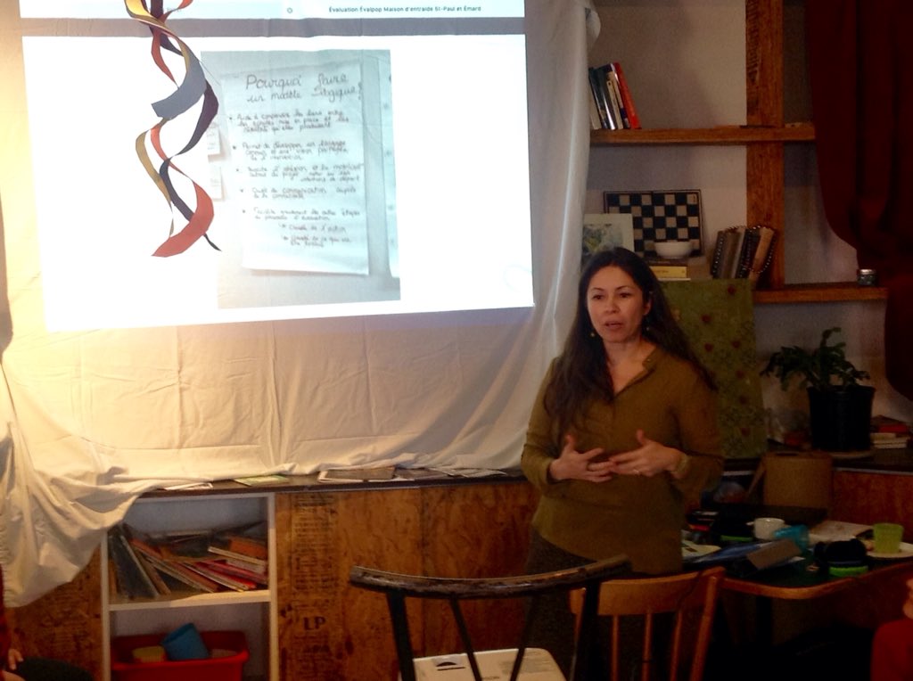 evalpop's tweet photo. Évaluer les effets d'une épicerie communautaire, super présentation de Marcella Cid de la MESPE à #EvalPop https://t.co/3yzE2aOUJK