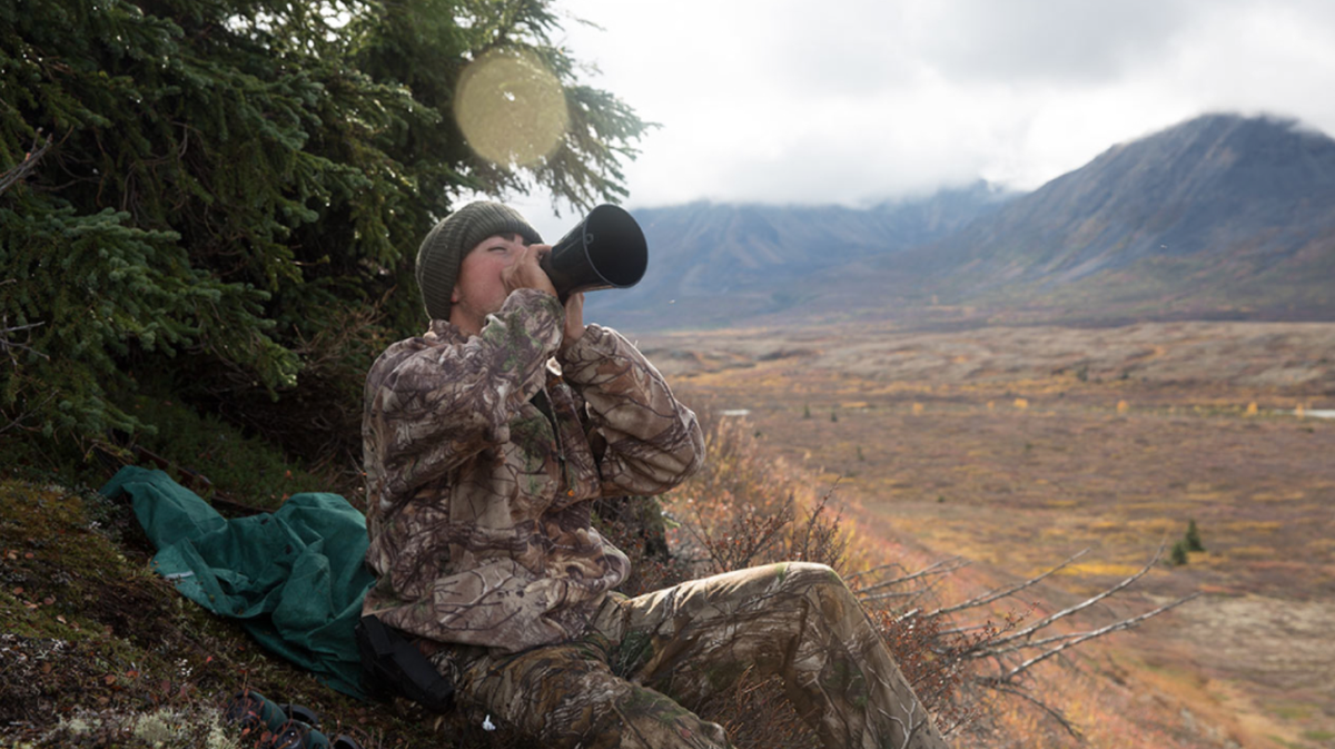 SPORTSMANchnl's tweet image. Pursue bull moose while river waters rage, but above all ... #BeAlive! #Racksgiving DROPPED 8pET @KeeferBrothers