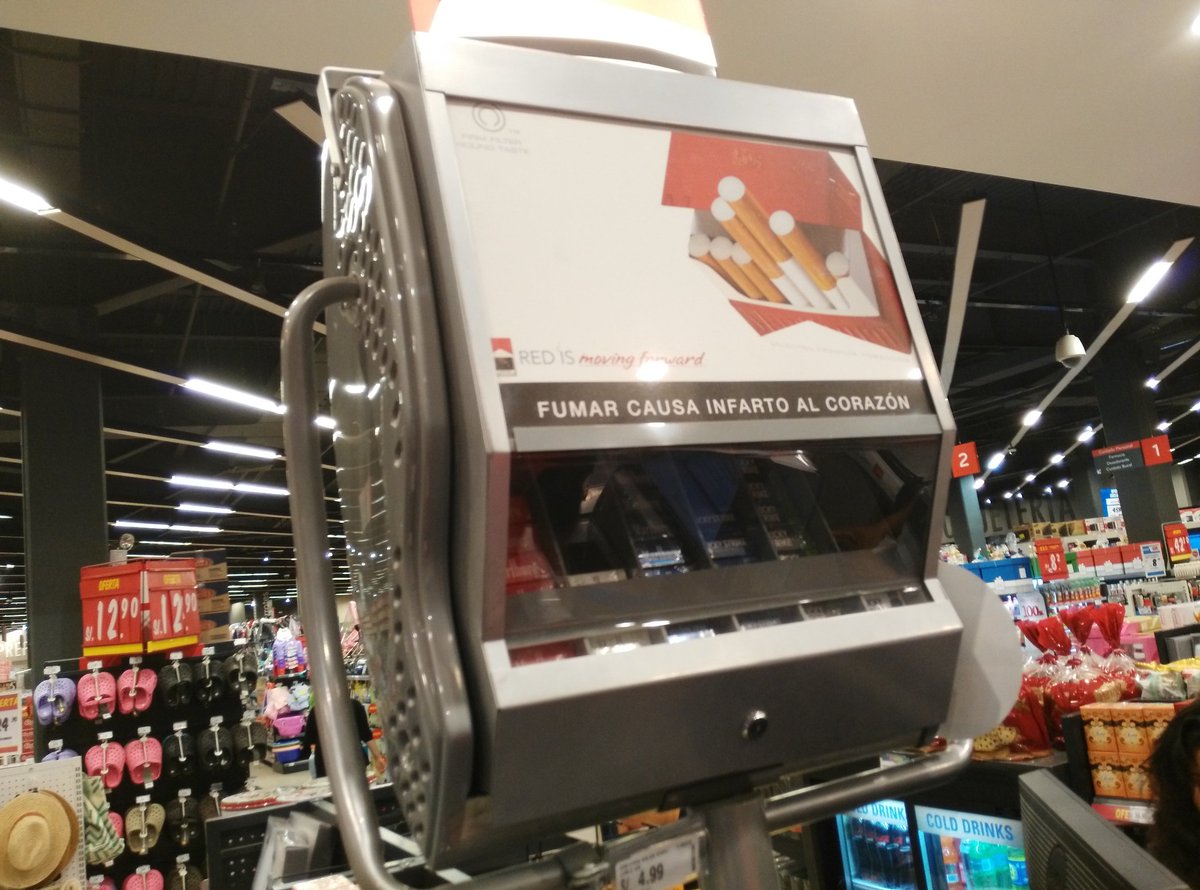 iscb2004's tweet photo. Publicidad subliminal, no menciona la marca, pero induce a la compra del producto en cada uno de los lugares de pago https://t.co/MDB3ZrGgNV