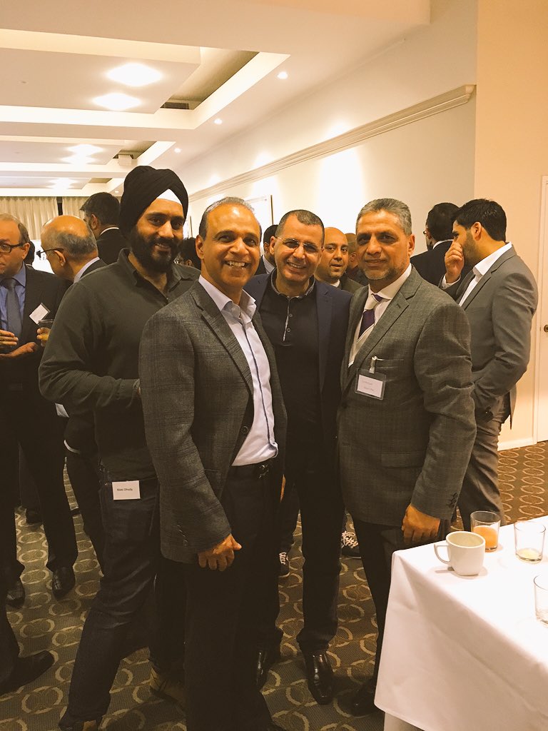 sehreen_'s tweet photo. @basitkhan1979 @naheeddad getting started #SignaureTax https://t.co/a3g6pqmBPC