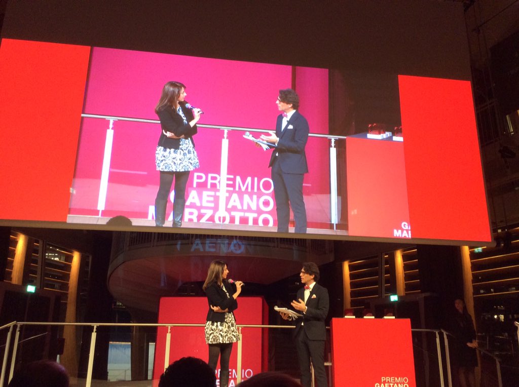 Neuroteam1's tweet photo. @UniCredit con Start Lab supporta le nuove idee al @premiomarzotto https://t.co/V7VvmLewP7