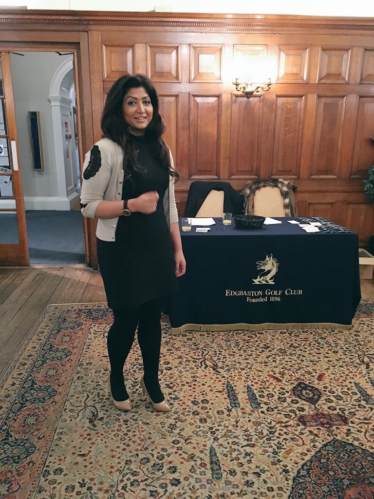 sehreen_'s tweet photo. @basitkhan1979 @naheeddad Signature Tax seminar #Budget https://t.co/OLhEl3S2AH
