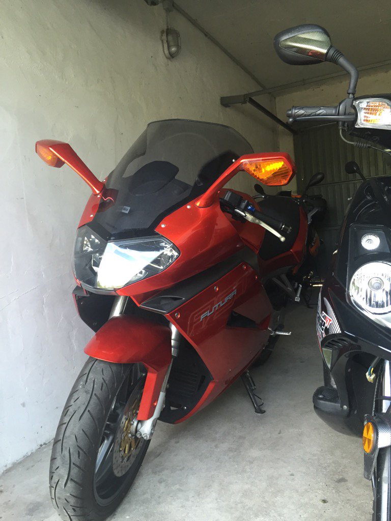 Mich_Schaefer's tweet photo. Motorrad #Aprilia #rst #futura https://t.co/xEJxiuDHjk