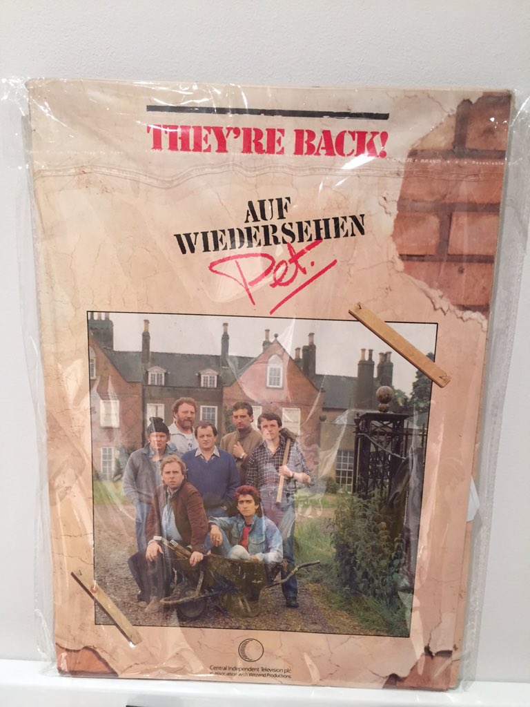 AwpGav's tweet photo. Rare @aufwiedpet press pack from series 2 #magnificentseven #sevenagain https://t.co/9kr4YRhHf6