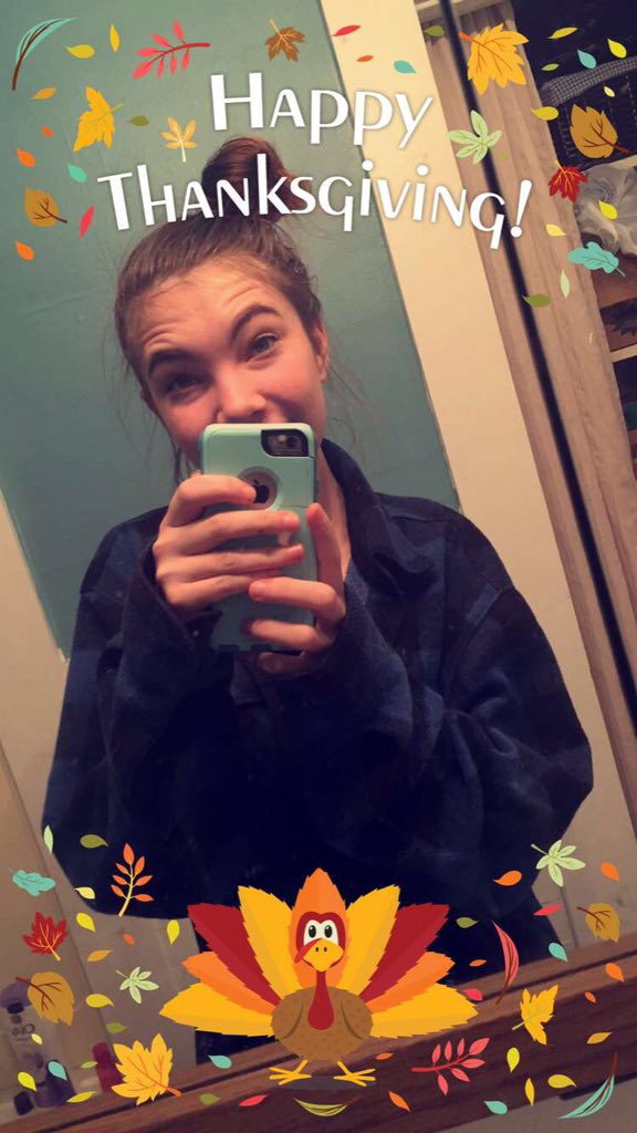 HeyyItsMeTracy1's tweet photo. Happy Thanksgiving everyone ❤️ https://t.co/FBpxcHyXOG