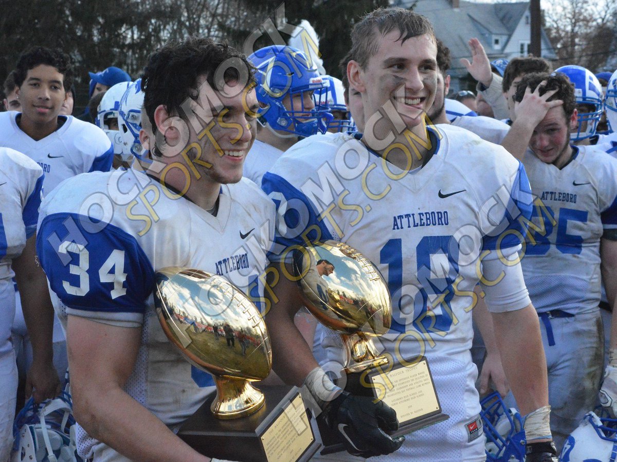 Josh_Perry10's tweet photo. Brendan Nunes (offense) and Brian Letourneau (defense) win this year’s Balfour Trophies for Attleboro #hockomock https://t.co/SJBbPkMJJH