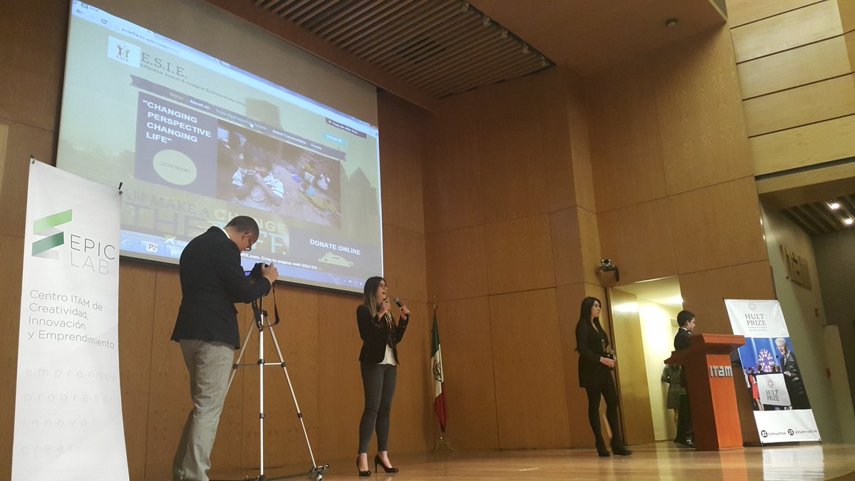 HultPrizeMx's tweet photo. Team #ESIE has started their final presentation! #hultprizemx #hpmx #hpITAM @hultprize @HultPrizeITAM https://t.co/3mi9UJ3bJ6