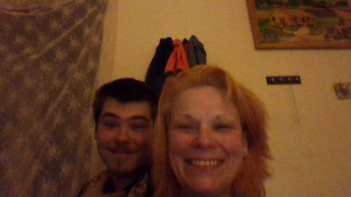 amylensor tweet picture