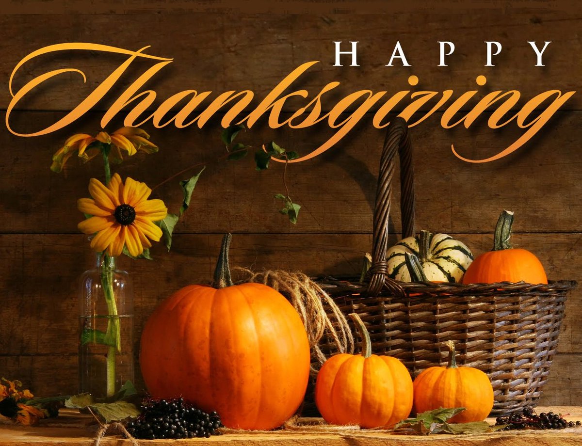 wmbgrh's tweet photo. Happy Thanksgiving from our family to yours! https://t.co/zLQKSksRgg