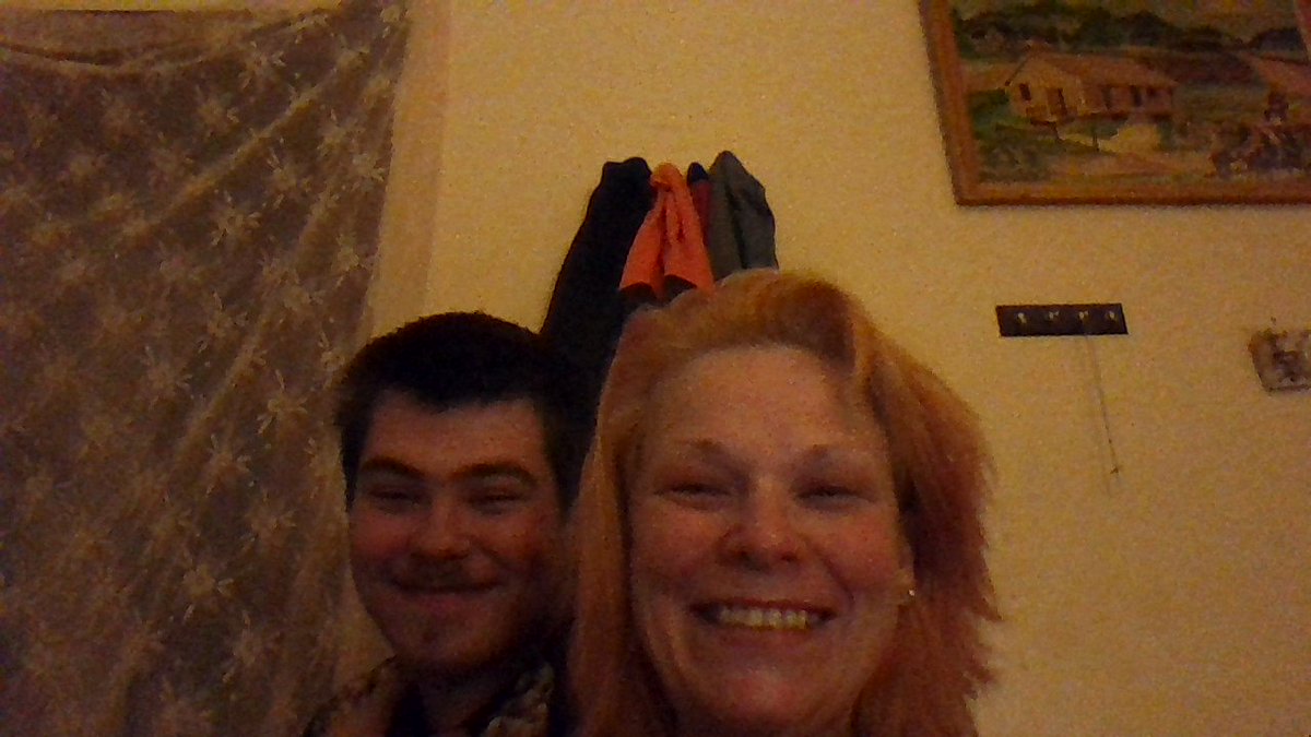 amylensor tweet picture