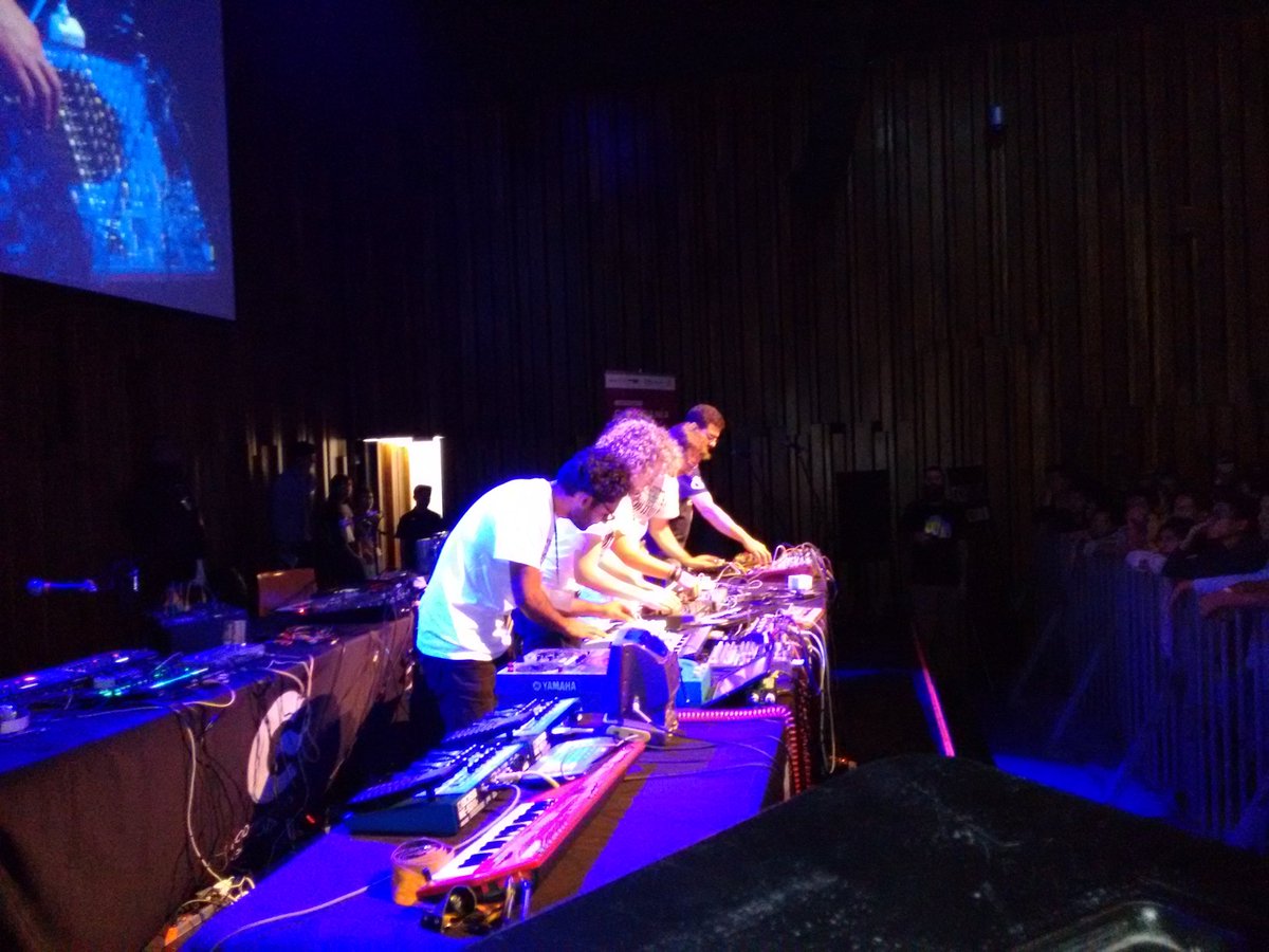 lab_ciudadania's tweet photo. El #EspacioX suena con la percusión electrónica de #MOD11 @ccemx @FTelefonicaMX @ArturiaOfficial https://t.co/iTw9FjYPVm