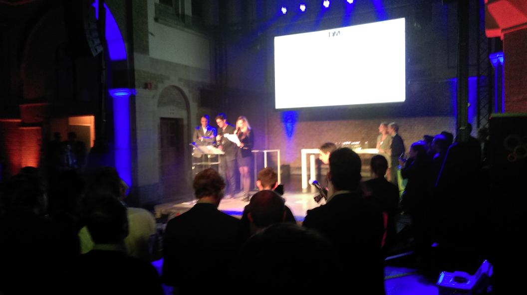 InSync3's tweet image. Derde plaats voor onze Smartphoto # YouTube #Preroll campagnevideos en strategie #dma2015 #top3 :-)