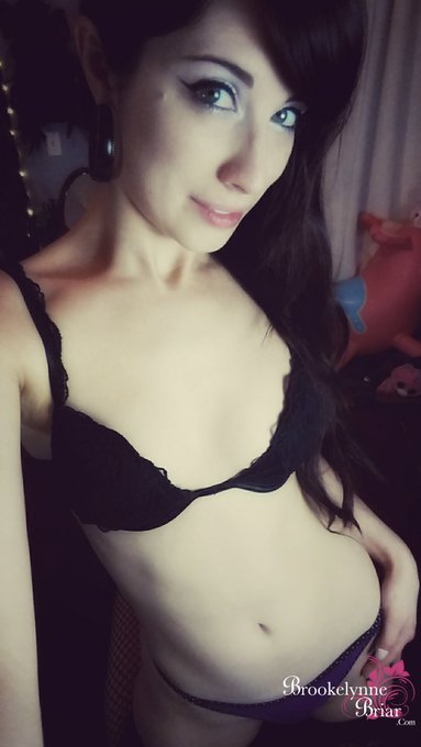 Look at me - online all early &amp; stuff 😊  Come and play with me on #MFC https://t.co/byJBmit11I #tmblr<a href="/tag/mfc"class="tags"><span>#mfc</span></a><a href="/tag/tmblr"class="tags"><span>#tmblr</span></a>