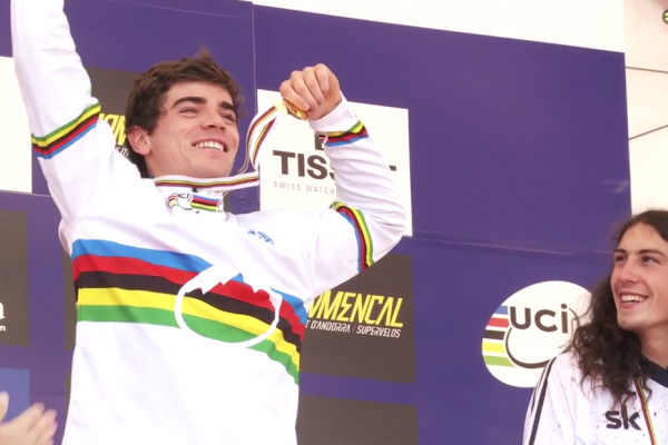 mbrmagazine's tweet photo. Loic Bruni and Lapierre part ways for 2016 season
https://t.co/vzQZGFLXYL https://t.co/E3BHn8RRBL