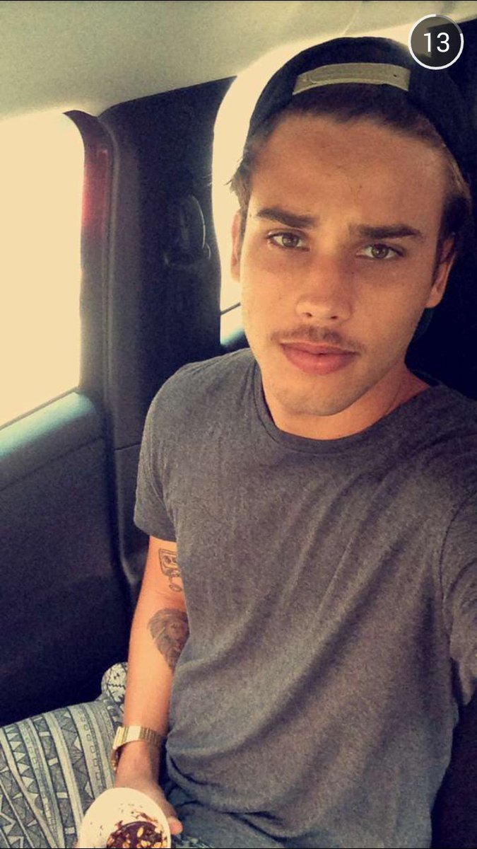 JonathanCBrasil's tweet photo. Jonathan atualizou seu Snap. https://t.co/WKnWdHzDc9