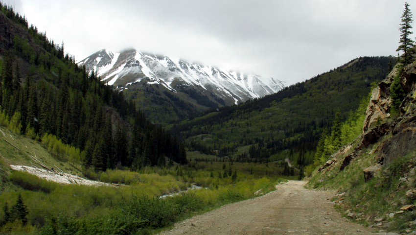 outsidemagazine's tweet photo. 7 bucket list overland trails in the U.S.: https://t.co/NfqmOeoKJp https://t.co/jXWIoe94VA