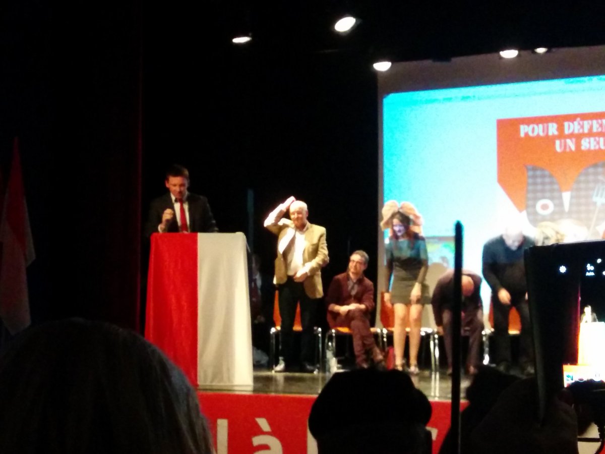guillaumesi's tweet photo. Standing ovation pour @Trouillet2015 https://t.co/FsjvUXjGAh