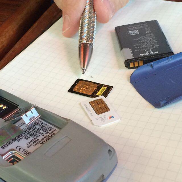 Leon_Vandenberg's tweet image. @hackaday @Metaballo a @fuzo #OverlaySIM fits in there somewhere @bitSIMCo