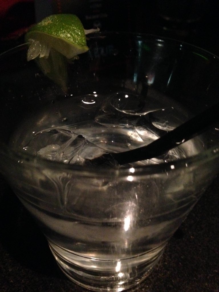 coconuttize's tweet photo. Feeling welcome on #sempl17 #afterparty 🍸☺️ cheers! https://t.co/VqFJKbHEen