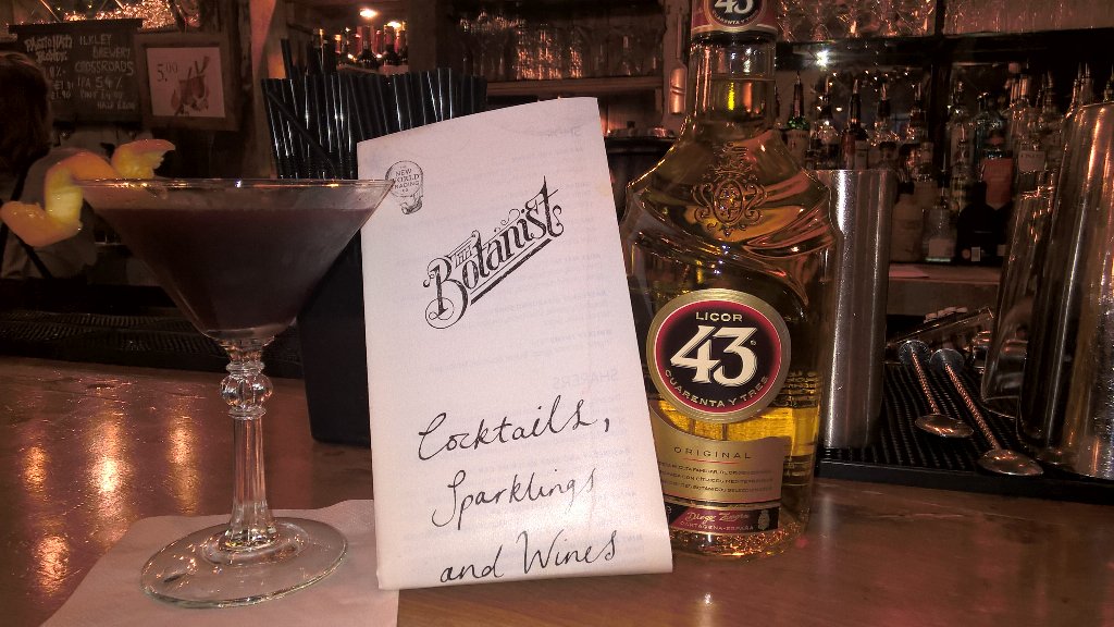 ahhodson's tweet photo. Loving the Blueberry and Passionfruit martini! @TheBotanistTL @Licor43UK #rulethebackbar @Miss43UK https://t.co/SEd3XN3LfE