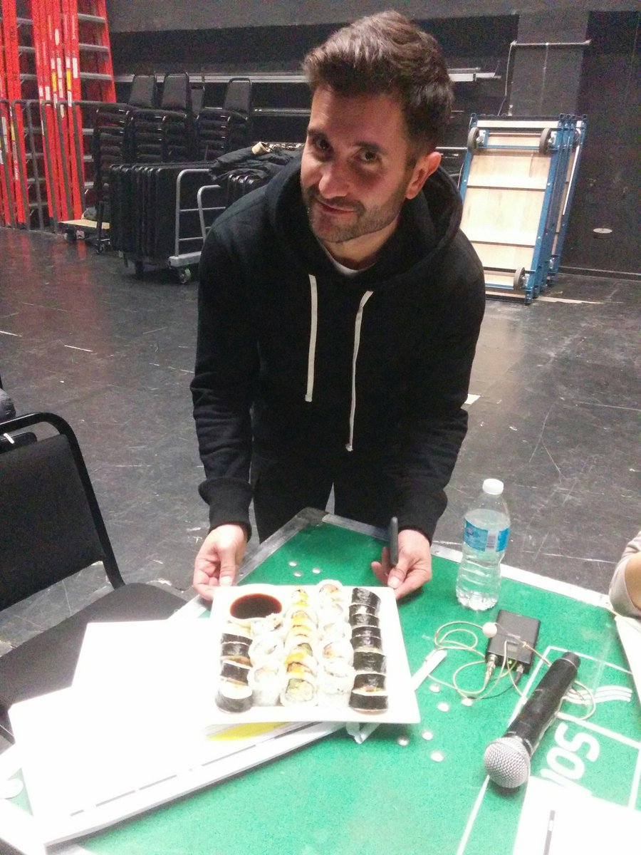 @arnaudgranata s'occupe de nous avant #Boomerang2015 <a href="/JulieBuchinger/">Julie Buchinger</a> oh yeah! #arnaud4president