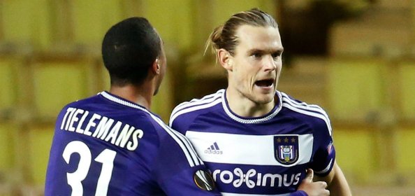 voetbalnieuwsbe's tweet photo. Gillet opnieuw bepalend: "Zoals met Rode Duivels" #RSCA #MonAnd #uel https://t.co/Mq5QNH8ob7 https://t.co/8qzS5FXhhw
