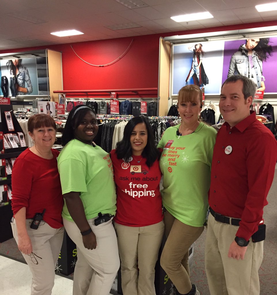 T2008 is geared up and ready to drives some serious BF sales!!! #D342 #BlackFridayisON #Bestteaminretail
