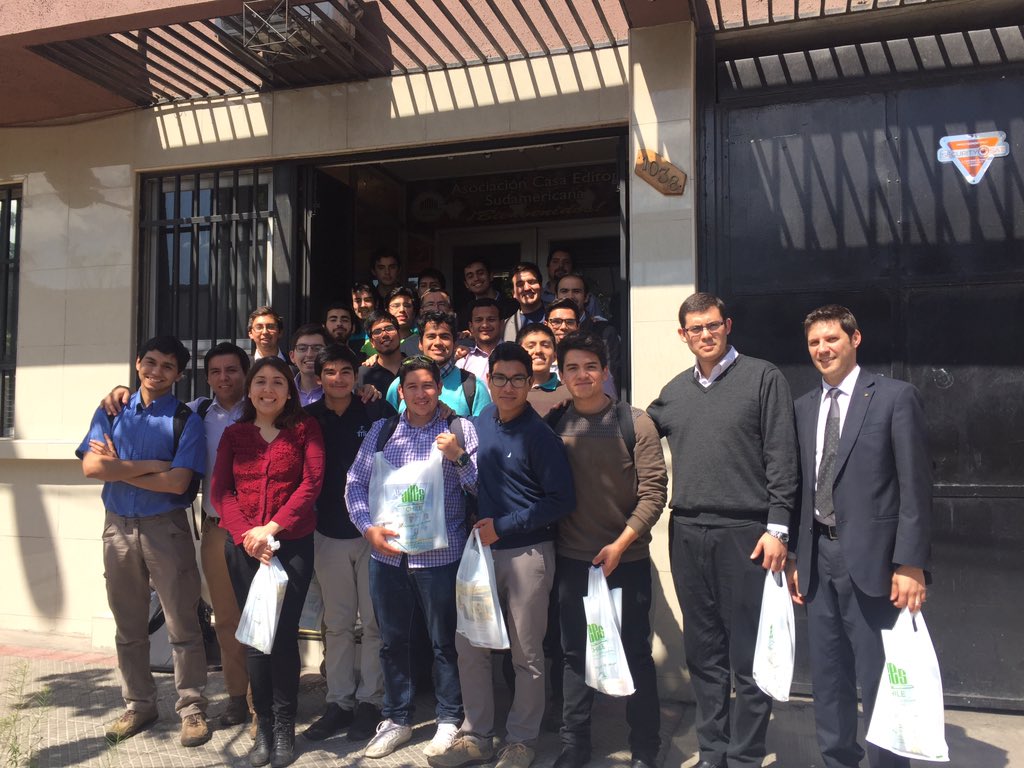 joadanmeza's tweet photo. Finaliza Curso Evangelismo por las Publicaciones con 1ro y 2do de Teología UnACh con visita en  ACES y Unión Chilena https://t.co/2piC8nW88T