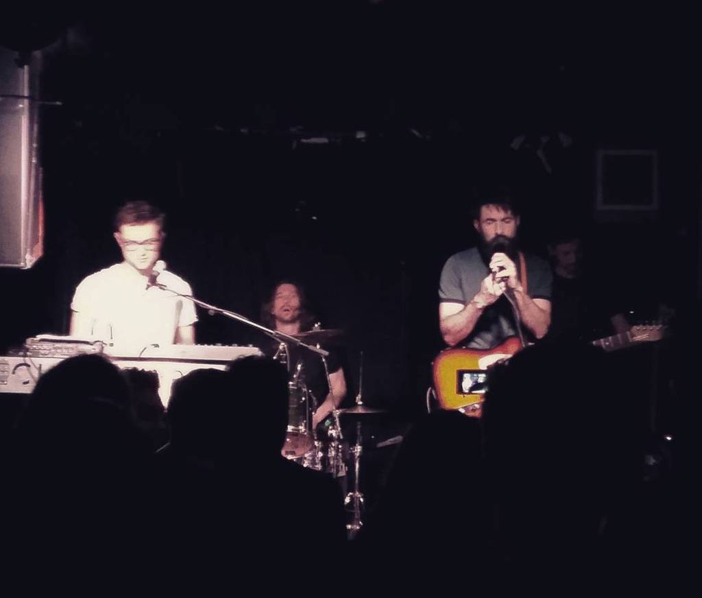 nessymon's tweet image. Definitely worth the wait. The fabulous @clockopera at The Old Blue Last this evening. Magic.

#clockopera #music #…