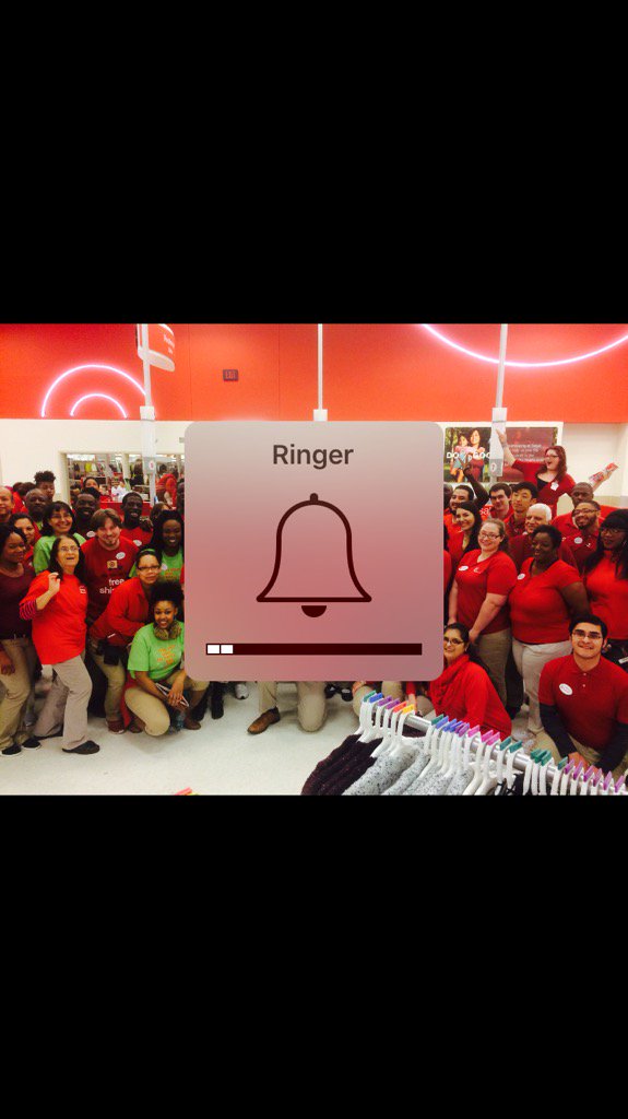 Team 1046 is ready! #Bestteaminretail <a href="/keithlyons01/">Keith Lyons</a> @LydiaDiazTGT <a href="/LisaJensen74/">Lisa Jensen</a>