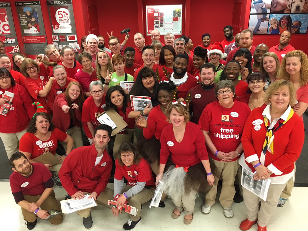 3... 2... 1... #BlackFridayisON at 1252!