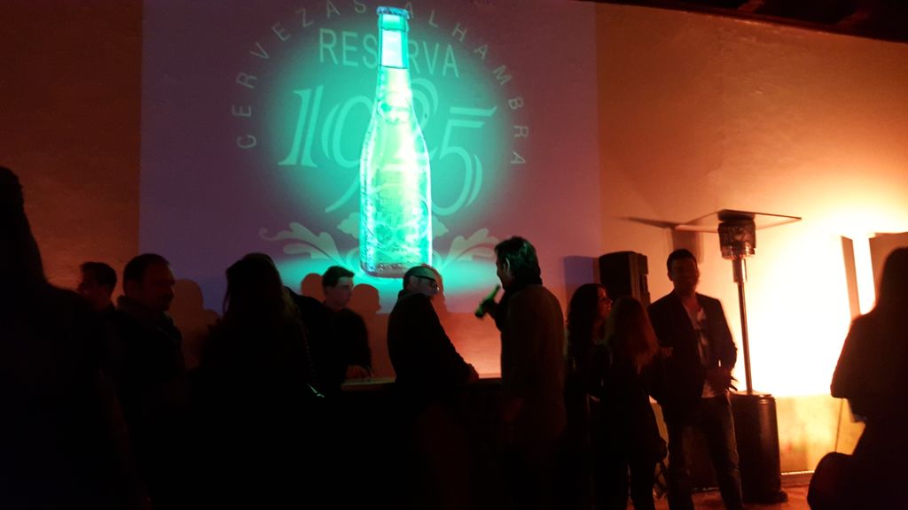 Alhambra_Es's tweet photo. Termina una noche espectacular con nuestros invitados en Granada. #ArteporDescubrir https://t.co/lDOG0smXTq